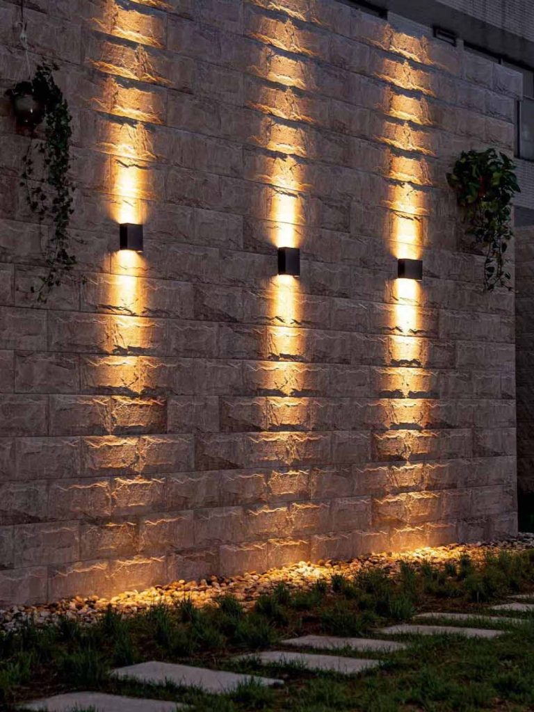 Wire-Free Solar Wall Lights: Automatic Ambiance for Your Nights