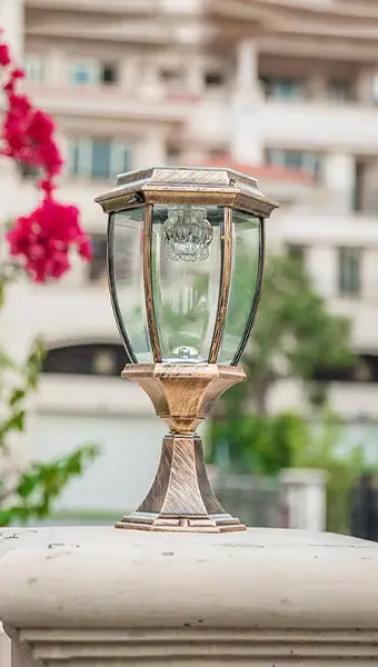 Outdoor Pillar Light in use